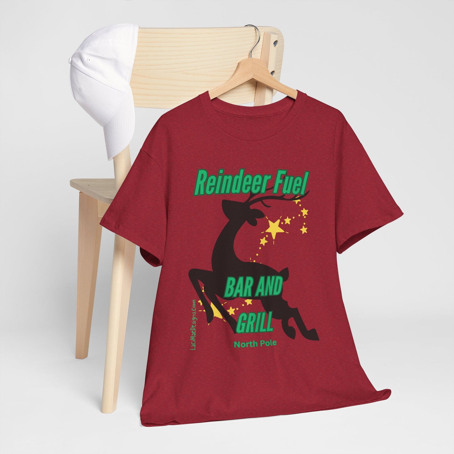 Fun, imaginary North Pole bar & grill Unisex Heavy Cotton Tee